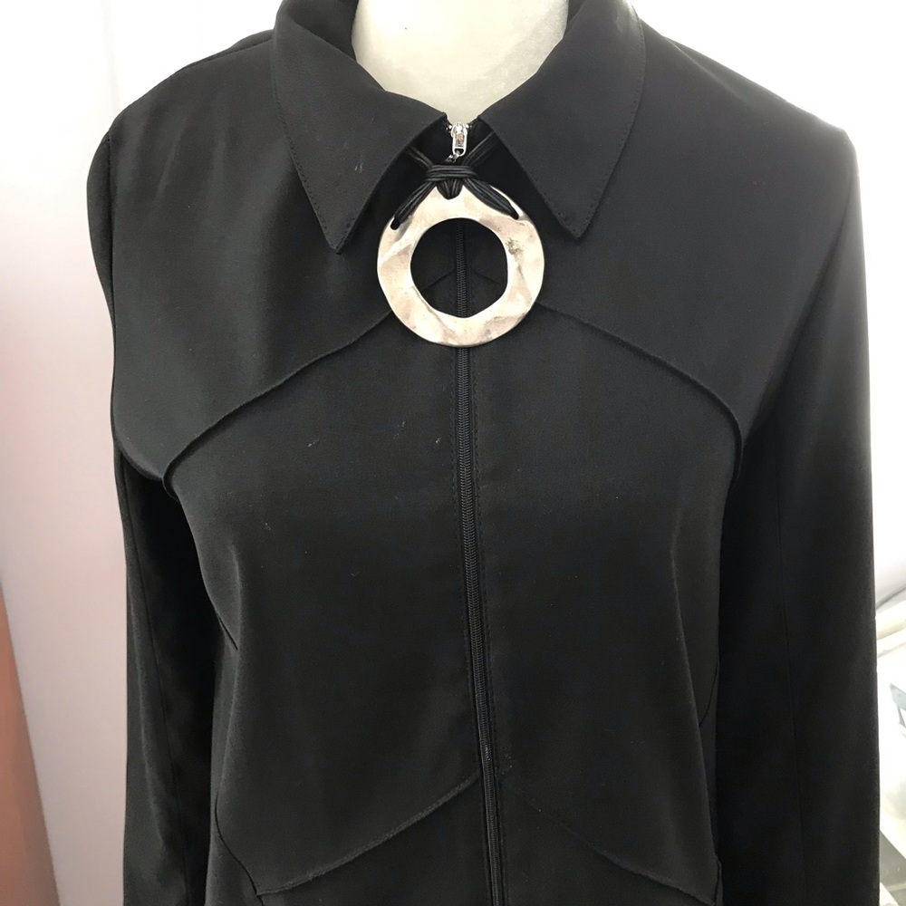 Jacket - Picture 2 of 3